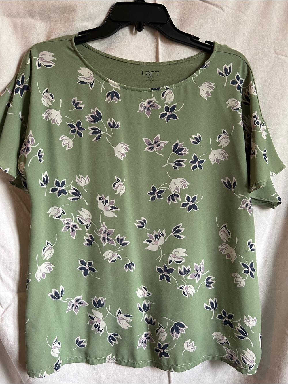 Women’s office business casual bundle 3 Short-Sleeve Blouses